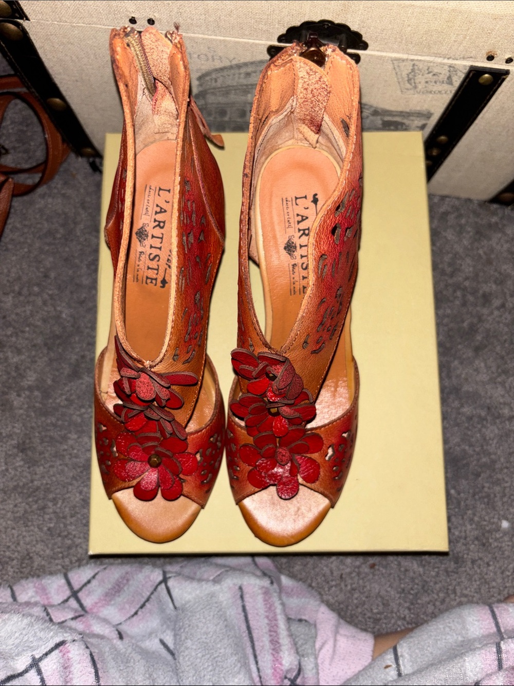 L'ATISTE Red Floral Leather Peep-Toe Cutout Heels